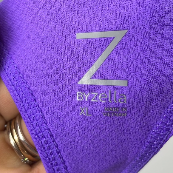 Zella Tank - Picture 4 of 4